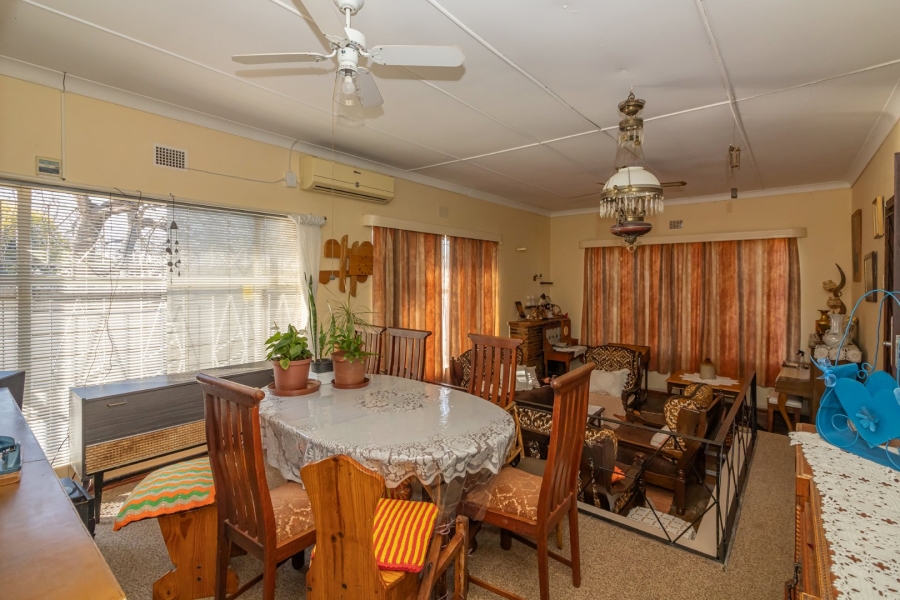 6 Bedroom Property for Sale in Morewag Free State